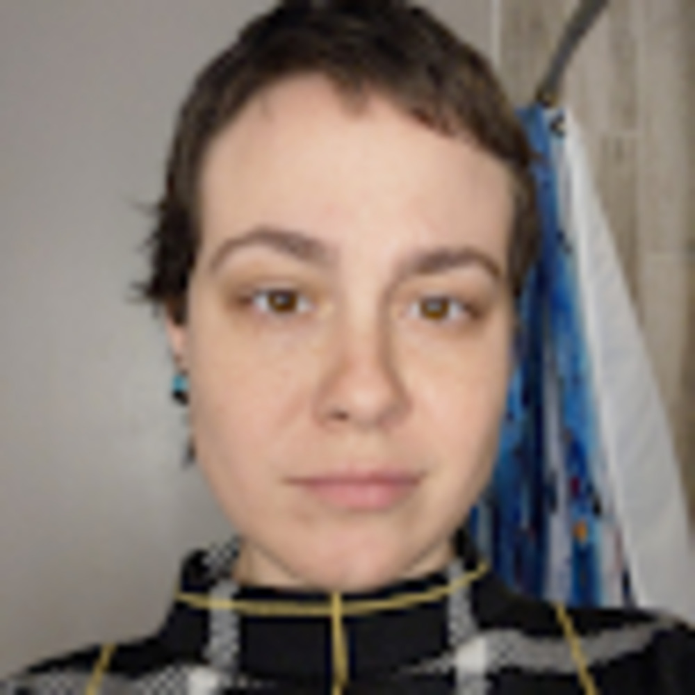 Meet your Posher, Stefanie